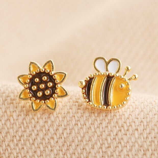 Cute mismatched earrings hot sale